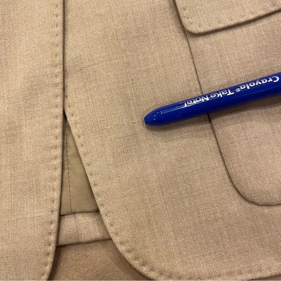 Talbots Tan Wool Blazer With Slight Stretch Size 10 - Picture 10 of 10